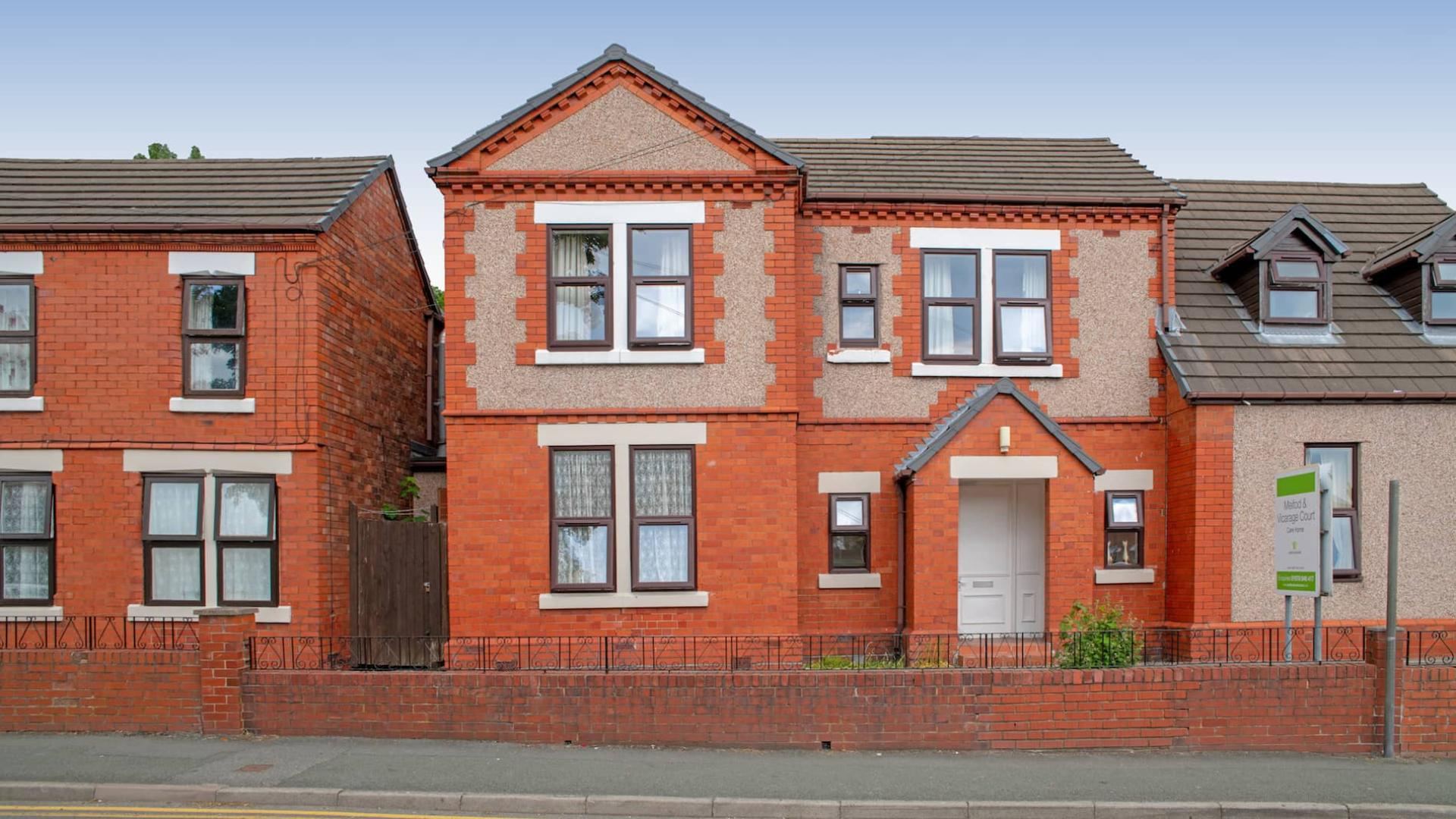 Meifod & Vicarage Court, Rhosllanerchrugog, Wrexham